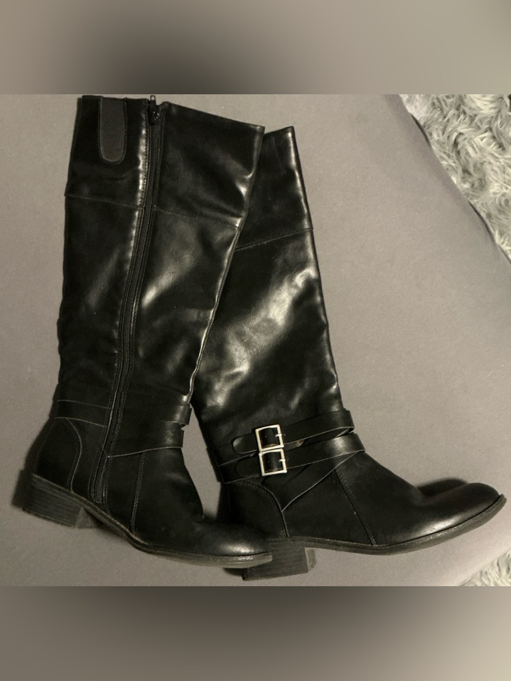 Arizona Women's Black -High Riding Boots with Buckle Detail 9.5 US